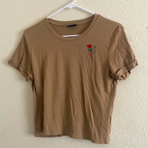 Empyre • Light Brown T-Shirt w/ Japanese Writing & Rose Detail From Zumiez🤎 - Picture 2 of 7